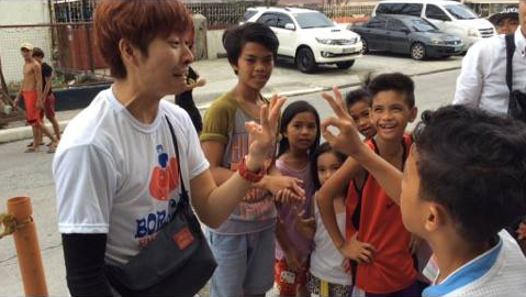 フィリピン住みます芸人「ハポンスリー（HPN3）」、フィリピン人の子供たちと一緒に昔ながらの遊びにチャレンジしました！